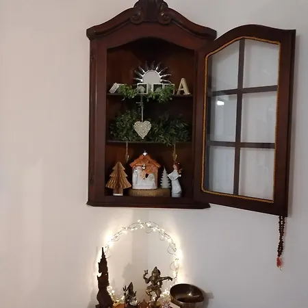 Indipendente Shabby House Buia